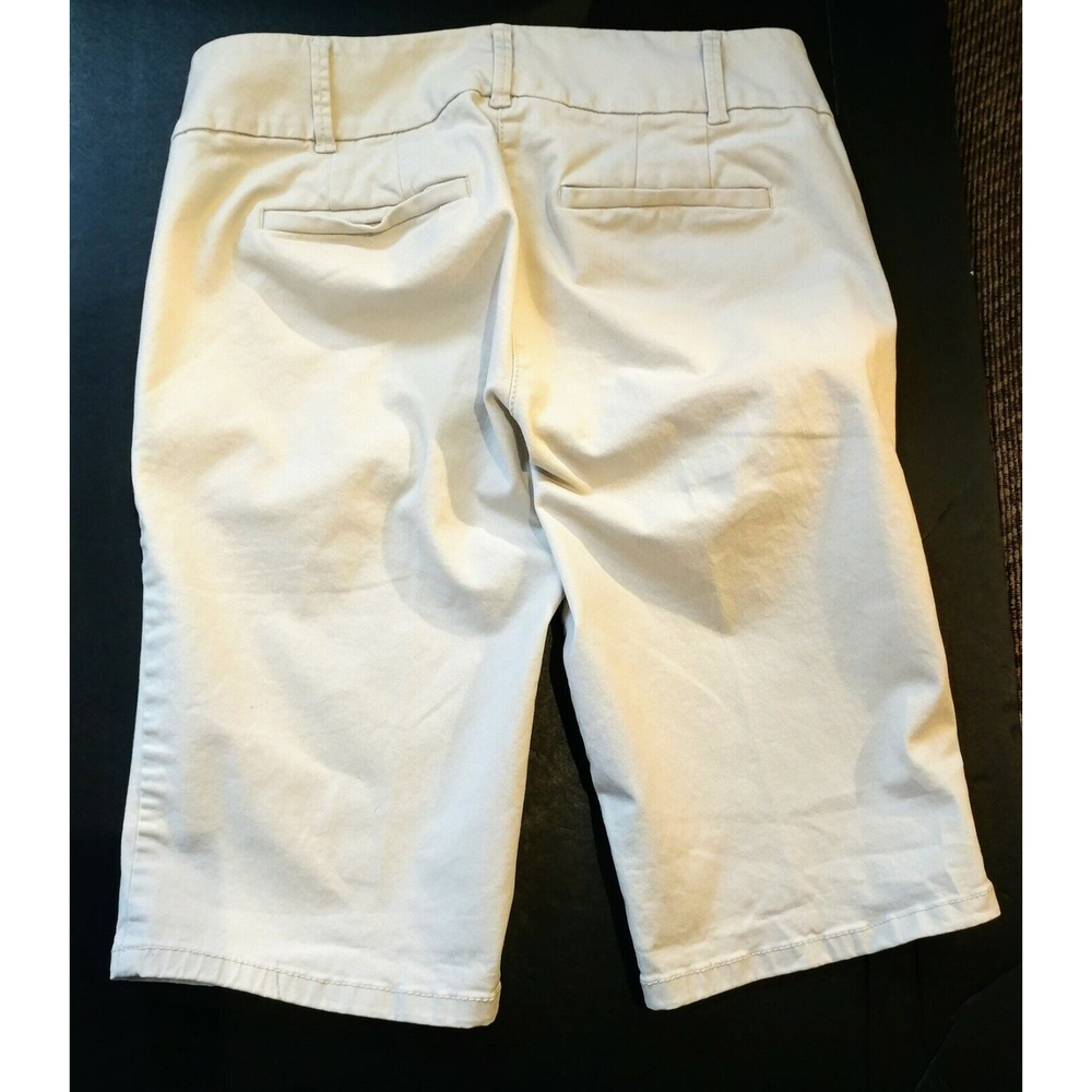 Beige Khaki Bermuda Walking Shorts - Picture 2 of 4